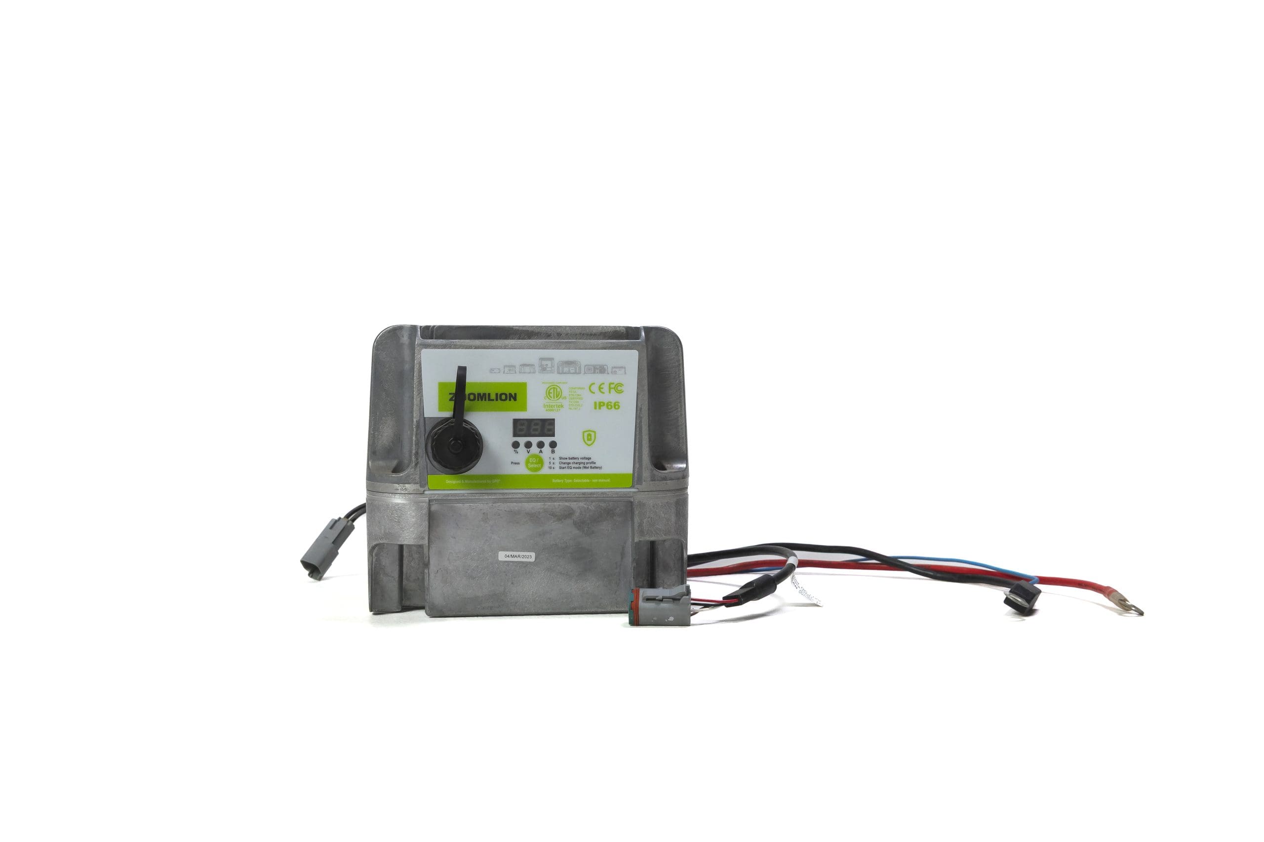 CARGADOR DE BATERIA MONTADO EN VEHICULO - Imagen 3