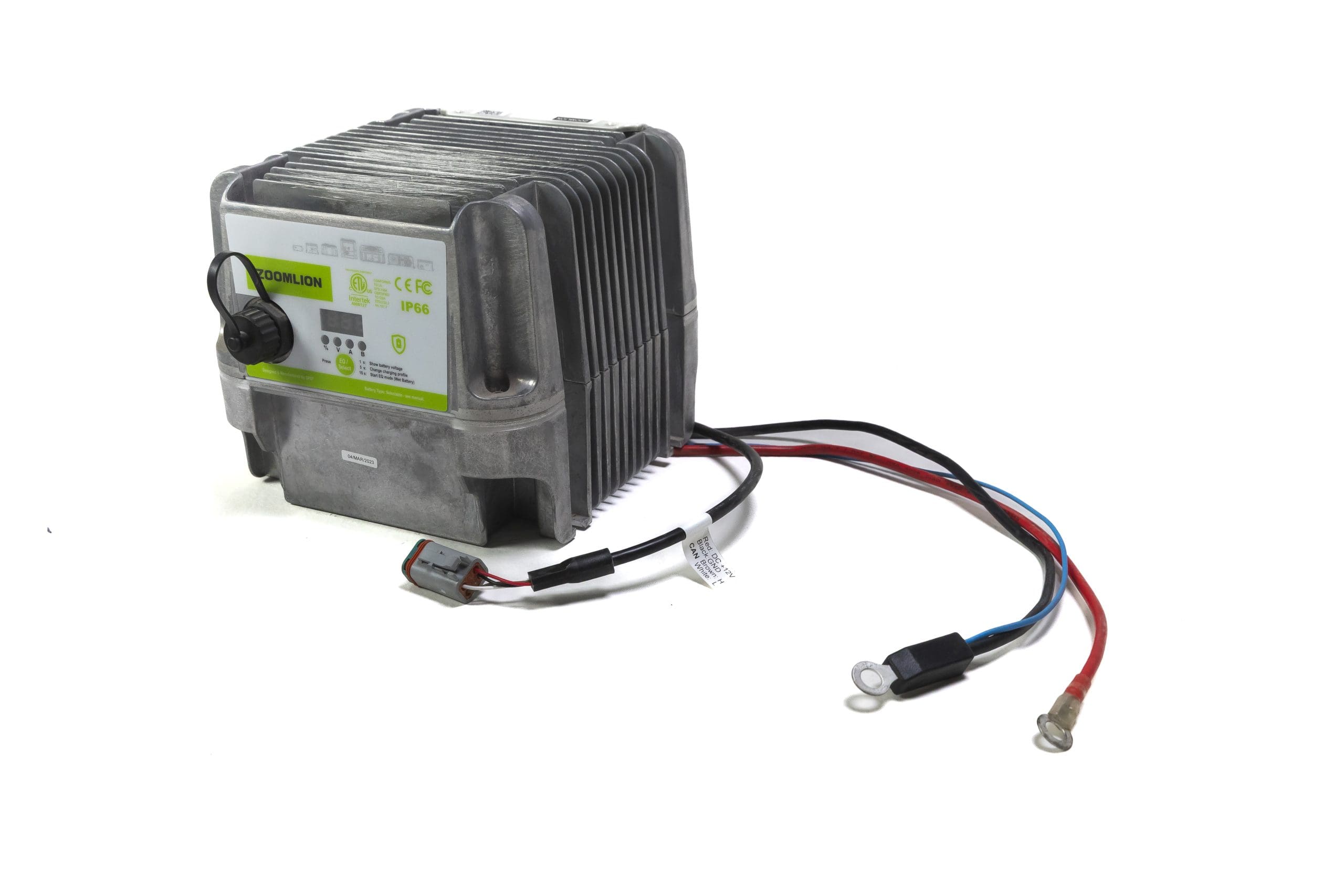 CARGADOR DE BATERIA MONTADO EN VEHICULO - Imagen 5